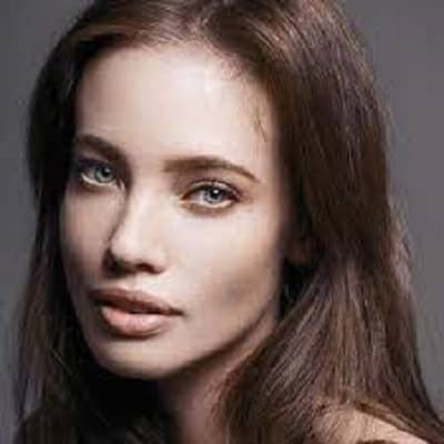Who is Stephanie Corneliussen? Relationship, Actress, Height, Networth 2022