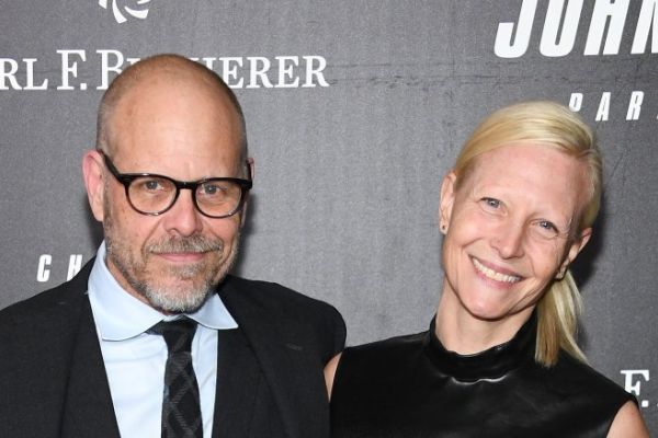 Here’s All You Need To Know About Alton Brown’s Marriage With Elizabeth Ingram!