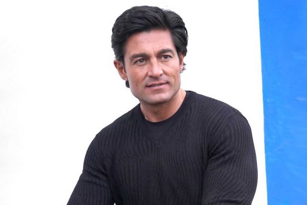 Inside The Personal Life Of Fernando Colunga! Is He Gay Or Married To Blanca Soto?