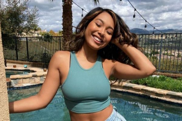 All You Need To Know About Parker McKenna Posey Including His Bio, Wiki, Age, Career, Net Worth, Boyfriend, Relationships, And More!