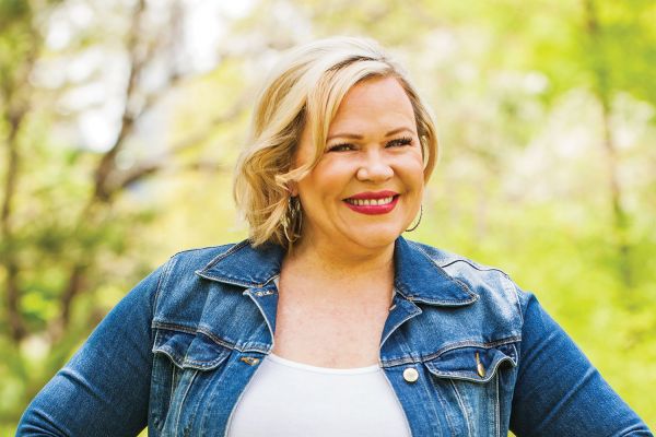 Holly Rowe Is Delighted With Her Actor Son Mckylin, But Who Is Her Husband?