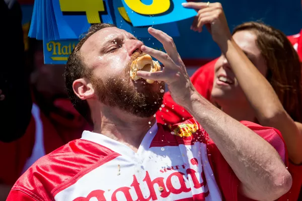 Joey chestnut Eating Records.