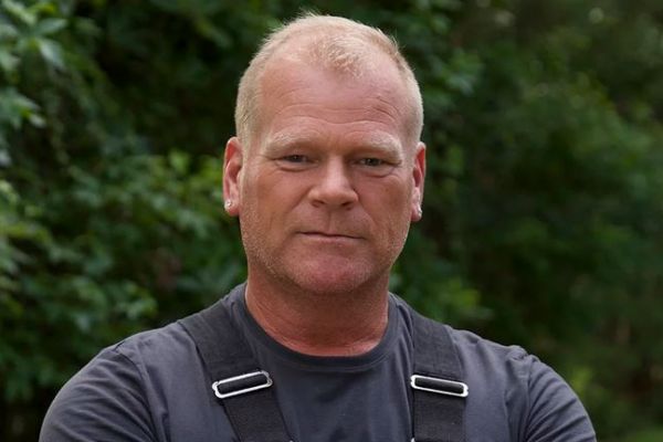 Everything You Need To Know About Mike Holmes Including His Bio, Age, Career, Net Worth, Relationships, Wife, And More! Net Worth 2022, Bio, Age, Career, Family, Rumors