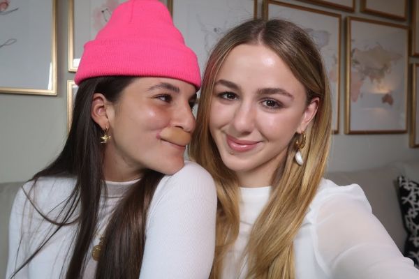 Who Is The Girlfriend Of Chloe Lukasiak? Also find Out What Happened To Brooklinn Khoury’s Face!
