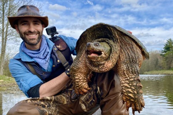 Here’s All You Need To Know About Coyote Peterson Including His Bio, Age, Career, Family, Relationships, And More!