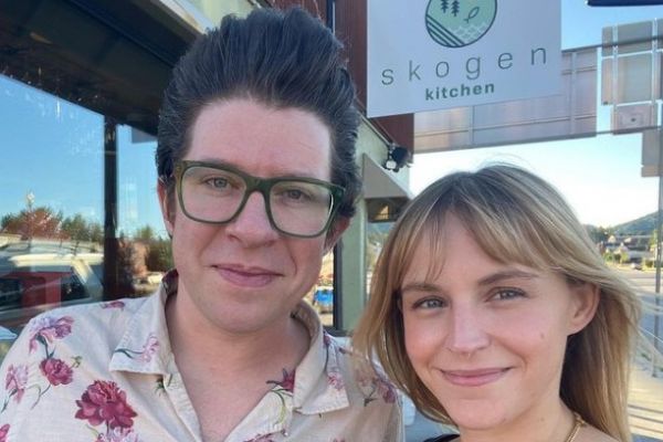 4 Facts about Justin Warner’s Wife Brooke Sweeten