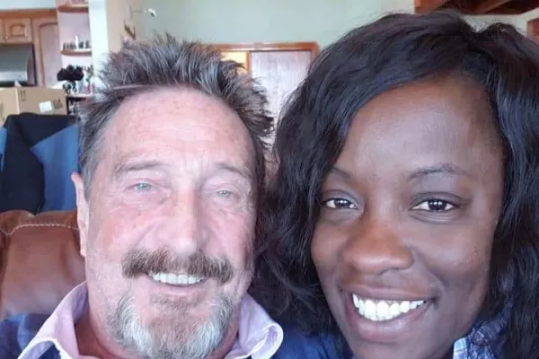 Janice Dyson’s Life Before & After John McAfee, Where Is She Now?