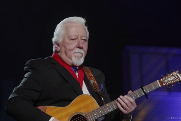 Legendary Guitarist Jimmy Capps Passed Away in 2020 At The Age of 81