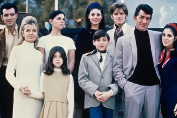 Know About Late Entertainer Dean Martin’s 8 Children