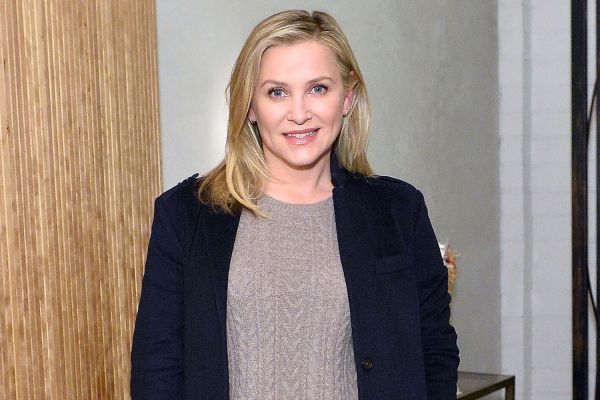 A Working Mom Jessica Capshaw Trying to Balance It All, Just Like Her ‘Grey’s Anatomy’ Character
