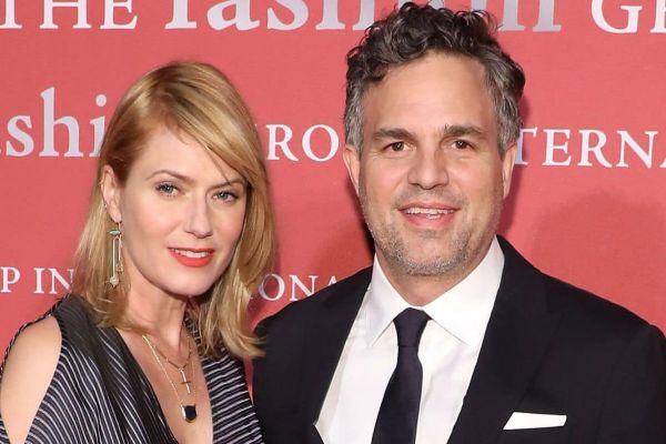 All You Need To Know About Sunrise Coigney – The Wife Of Mark Ruffalo!