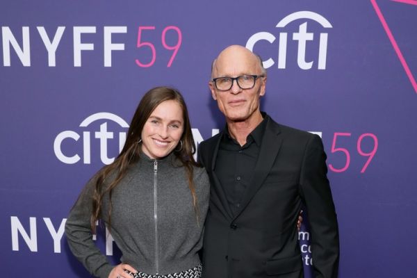 Everything You Need To Know About The Daughter Of Ed Harris’ Daughter – Lily Dolores!